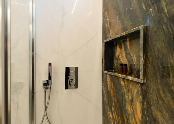 Maison 46 Blu Luxury Flat
